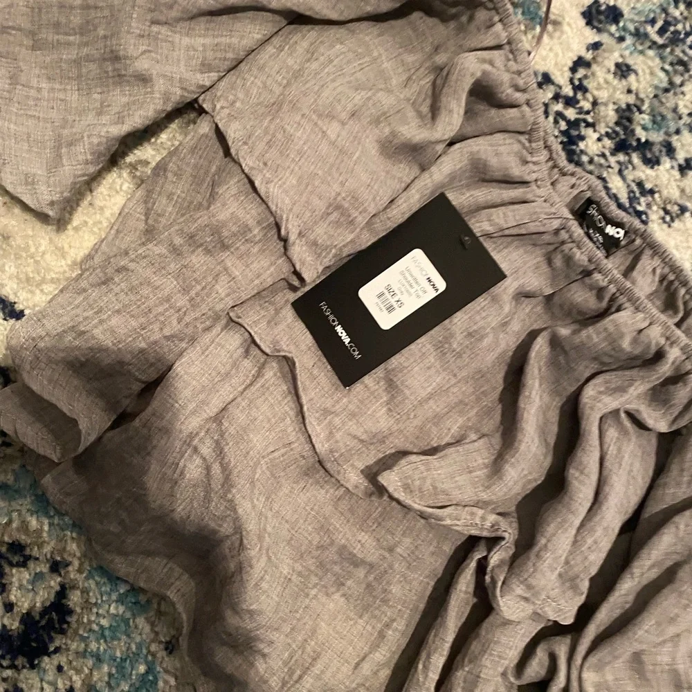 Ruffled crop top - Picture 4 of 4